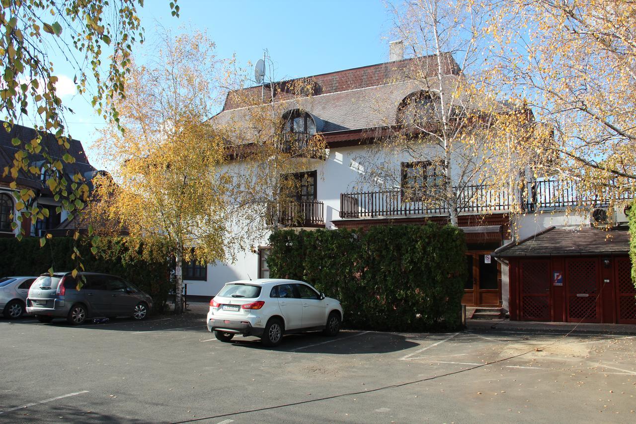 Karikas Hotel Hajdúszoboszló Exterior foto